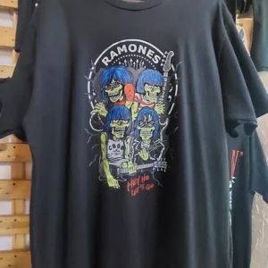 Remera Ramones